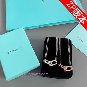 Luxury Tiifeniy Designer Pendant Colliers Caiying Say Style Light Double Ring Uphaped Horseshoe Buckle Exquis Collier pour femmes Mode personnalisée Versa
