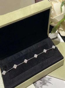 Luxe VA marque Designer pendentif Colliers 18K Or chaîne croisée mini trèfle 4 Feuille Fleur tour de cou brillant diamant cristal collier 1133615