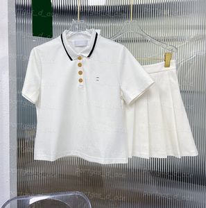 Conjunto de camisetas tipo Polo con Falda plisada de lujo para mujer, minivestido de manga corta de diseñador, conjuntos de blusas informales sexys y elegantes de verano