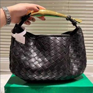 Bolsos de diseñador de lujo para mujer, bolso cruzado bottega para mujer, bolsos de invierno suaves con letras clásicas y flores, bolso de mano trenzado de cuero