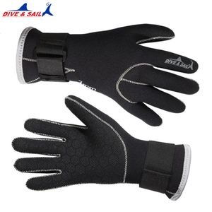 m Guantes de buceo de neopreno de alta calidad para nadar Equipo para mantener el calor Marca Blue Dive Sail 240131