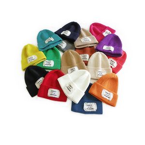 M361 nouveau automne hiver hommes femmes tricoté chapeau Applique lettres crâne bonnets casquettes couleur bonbon dame chaud chapeaux 17 couleurs