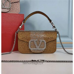 Carré magnétique VLTN Nouveau luxe brillant petit cristal lettre sac à main concepteur boucle sac léger unique épaule messager portable sac à main sacs NYSVGKPV