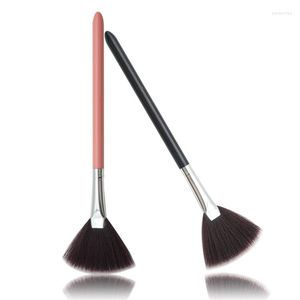 Pinceaux de maquillage Fibre Hair Fan Brush Poudre Libre Restant Beauté Outils Cosmétiques En Gros