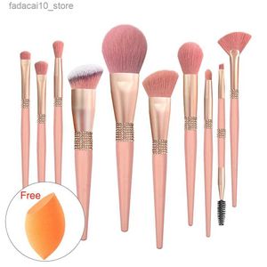Pinceles de maquillaje Luxury Bling Pink Cosmetic Brush 10Pc Custom Glitter Tool Vegan Face Cleaning Brush Set Maquillaje Pinceles Q240126