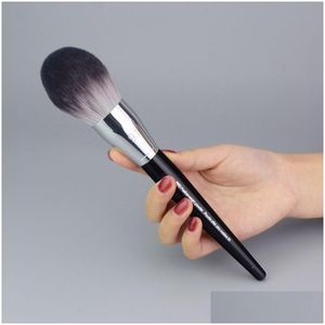 Makeup Brushes Pro Featherweight Powder Brush 91 - Hair doux grand mélange fondation fondation de beauté Trop Drop Livrogne de santé ACCESSORI DH0ZN
