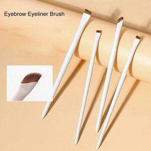 Brosse de maquillage Brosse professionnelle en ligne plat Eyeliner Brush Brush Application Lèmes Patch à lèvres