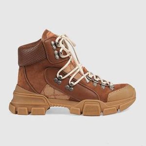 Botas con letras clásicas primavera otoño moda mujer Zapatos altos 100% cuero fondo grueso diseñador hombres Entrenador plataforma mujer Cordones cortos Sneaker Tamaño grande 35-38-46