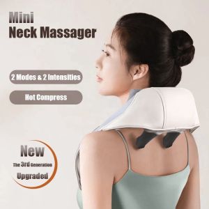 Massageur 2023 Équipement de massage à vente chaude avec un oreiller de massage de rotation de pétrissage 5D