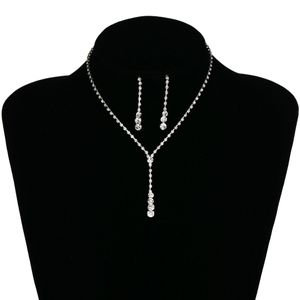 Maxi barato 2019 joyería nupcial encantadora aleación plateada diamantes de imitación conjunto de joyas de cristal para boda novia dama de honor fiesta de graduación