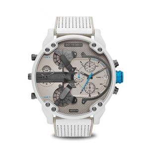 Mentes grands cadrans montre la mode individuelle Corloge de silicone 7419 White Quartz Watch Sports Business Hour Male DZ 220208 246L