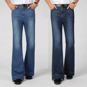 Hombres Jeans Cintura alta Corte de bota Jean Pantalones de pierna ancha Primavera Ropa para hombre Pantalones rectos de mezclilla lavados pantalones acampanados azul más tamaño 220107