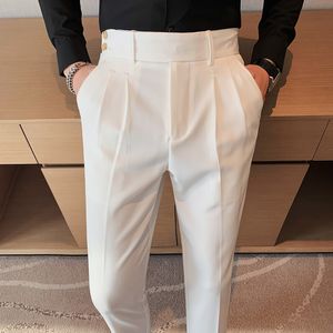 Men Pantalon 2024 British Style Business Casual Solid Slim Fit Pantalage Drut Robe For Men Tableau formel Vêtements Men