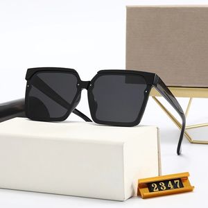 Lunettes de soleil pour hommes et femmes style d'été unisexe protection UV rétro capuche plaque de lentille plein cadre lunettes de mode paquet gratuit