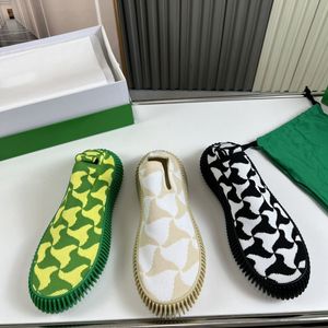 Zapatos informales para hombre, nuevos zapatos deportivos transpirables flotantes con estampado de leopardo elásticos de un pie para Hombre perezoso