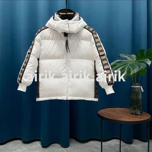 Chaqueta de diseñador para hombre Chaqueta de invierno cálida a prueba de viento Material mate brillante S-XL Tamaño asiático Modelos de pareja Ropa nueva El sombrero es extraíble