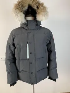 Chaqueta de plumón para hombre Parka canadiense Abrigo de invierno Tela impermeable Hombres Piel de lobo Wyndham Chaqueta con capucha Fourrure Outwear Pieles de mapache Abrigos cálidos Doudoune