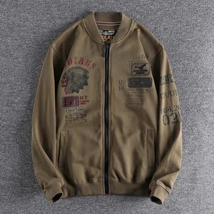 Jackets masculinos 2023 Spring Retro American Baseball Chaqueta de béisbol Washed Terry Fashion Borded Micro-Badge Casual Sweater