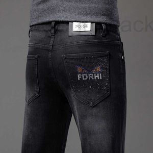 Jeans pour hommes Designer Automne et Hiver New Slim Fit Cotton Bullet Korean Youth Premium Brand Little Monster NM07