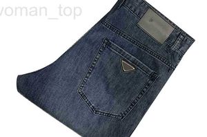 Jeans para hombres Diseñador PRA Ropa 2024 Primavera / Verano Jeans de alta calidad Contador de tela suave 1: 1 Cuero personalizado Exquisitos accesorios de hardware UDXM