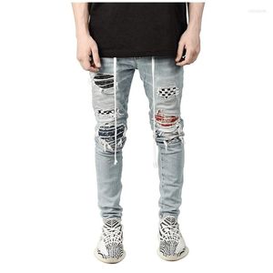 Pantalones vaqueros de moda para hombre, informales, de estilo Hip Hop, para viajes, deportes, tela vaquera a cuadros, parche rasgado, pantalones pitillo, pantalones ajustados con cinturón elástico