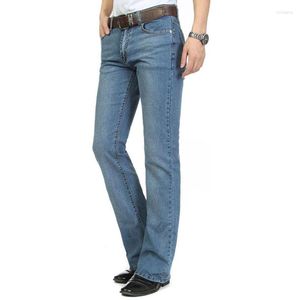 Jeans de hombre para hombre Pantalones acampanados azul claro Diseñador clásico Tamaño 26-40
