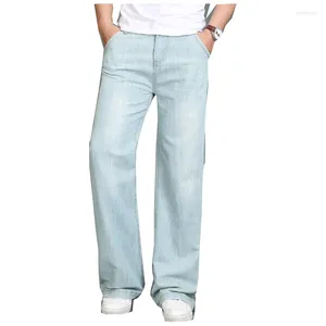 Jeans para hombres Micro pantalones acampanados delgados de verano para hombres Azul claro Clásico Plus 28-34