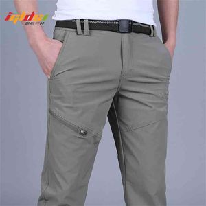 Pantalon imperméable respirant pour hommes Pantalon imperméable d'été décontracté mince maigre cargaison de cargaison masculine travail tactique sort pantalon rapide 210723