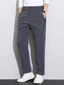 Pantalons pour hommes 2023 Automne Casual Hommes Poches zippées en plein air Pantalon de golf en nylon tendu Grande taille Pantalon droit Pantalon mâle Slacks 8XL
