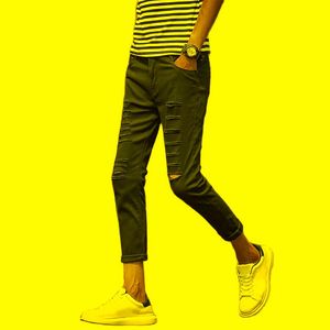Pantalons pour hommes en gros 2022 mode décontracté Hip Hop adolescents déchirés Jeans hommes Slim pieds élastiques été jeunes étudiants sarouel hommes