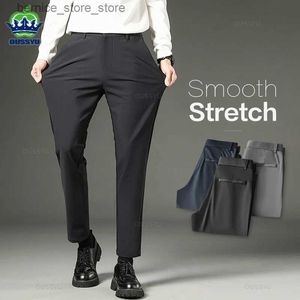 Pantalons pour hommes Ensemble élastique d'hiver Pantalon d'affaires épais pour hommes Couleur unie Coupe ajustée Longueur cheville Casual Pantalon de bureau formel pour hommes Grande taille 28-38 Q231201