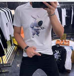 Camiseta de manga corta para hombre, estampado de conejo de dibujos animados espacial, diamante caliente, cuello redondo, moda delgada, Tops de marca, novedad de verano, hombres jóvenes y mujeres por igual, camisetas, ropa