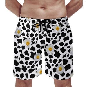Shorts pour hommes Daisy Cow Print Board Floral Animal Cowprint Hawaii Beach Men Design Surf Maillot de bain confortable Idée cadeau