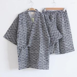 Ropa de dormir para hombres Conjunto de pijamas de verano para hombres Kimono tradicional japonés Yukata Top Shorts Ropa Traje Samurai Batas de baño masculinas