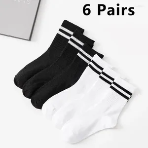 Calcetines para hombre, juego de 6 pares de medias de longitud media de tubo alto para hombre en blanco y negro sólido con barras paralelas que absorben el sudor