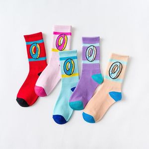 Chaussettes pour hommes Mode coton avenir étrange Forme de beignet pour skateboard Socken Hip-hop Sports Foot Cover Donut Sock 8 couleurs chaussettes hommes