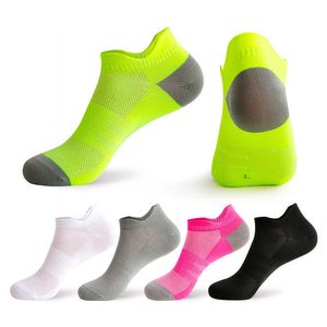 Calcetines para hombre Calcetines deportivos para correr Hombres Mujeres Atlético Ciclismo Tobillo Calcetines Finos Transpirable Secado rápido Maratón Fitness Calcetines cortos de corte bajo Z0227