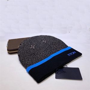 Nuevo diseñador de gorros de estilo masculino 2023 y gorro de mujer Gorros de punto térmicos para otoño/invierno Lana más gruesa