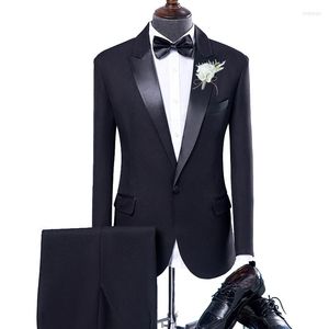 Suits para hombres Autumn Black Men 2022 Fashion Groom Wedding 2 piezas Conjunto de túnicas formales de cena vestido de chaqueta delgada