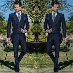 Costumes masculins Blazers Custom Design Mens Cost Trois pièces Tuxedos Slim Fit Business Groom Suit pour les mariages Party Business Wear L230914