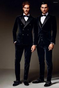 Trajes para hombres Últimos diseños de pantalones de abrigo Traje de hombre de terciopelo de doble botonadura negro Formal Slim Fit Esmoquin de boda Blazer de novio personalizado hecho a medida