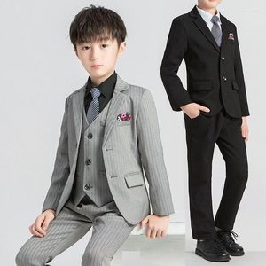 Trajes para hombre Blazers para hombre 2022 Est Gray Stripes Boy Suit 3 piezas Set Slim Fit Child Prom Wedding Blazer Kid Tuxedo para chaqueta Pantalones