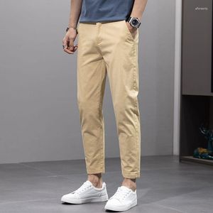 Trajes para hombres Pantalones de traje para hombres Moda para hombres Casual Denim School Cowboy Skinny Nine-point Stretch Boy Teenagers Pantalones D05