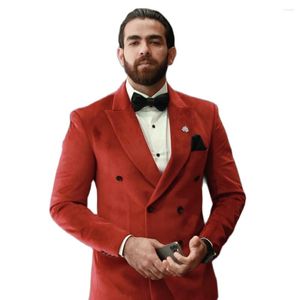 Costumes pour hommes Red Velvet Men Blazer à double boutonnage Slim Fit 2 Piece Black Pants Set / Formal Prom Wedding Men's Wear / Dernière tenue de conception