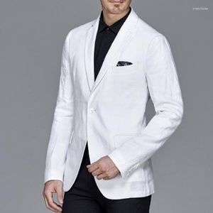 Trajes de hombre moda Primavera Verano guapo Blazer blanco con pantalones negros hombres para vestido de boda fiesta padrinos de boda ropa masculina