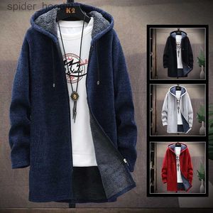 Chandails pour hommes automne et hiver nouveaux hommes à capuche tricot Cardigan velours épaississement pull mode pull coréen manteau L230922