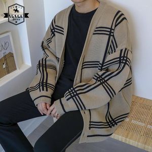 Hommes chandails automne coréen Plaid tricoté pull Cardigan Harajuku mode tendance simple boutonnage manteaux mâle ample décontracté col en v