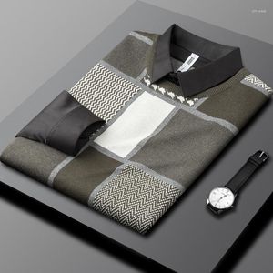 Suéteres para hombres Falso Dos Hombres Otoño 2023 Tendencia de ocio de Inglaterra Jacquard Camisa a cuadros Cuello Suéter Hombre Ropa