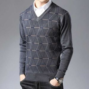 Séteres para hombres New Fashion Brand Sweater for Mens Peclevers V Neck Slim Fit Jumpers Knit Gray Warm Autumn Style Corean Clothing Men J231220