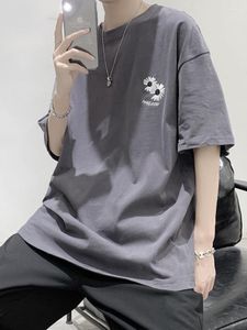 Hommes T-shirts Daisy Broderie Chemise Hong Kong Style D'été Hip Hop T-Shirt Hommes Harajuku Tendance Top Vêtements Femmes Gothique Oversize Floral